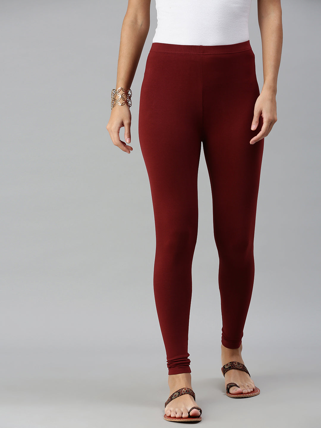 Clovia Activewear Sports Ankle Length Tights Maroon- Quick-Dry