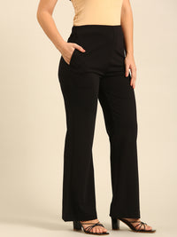 Fit & Flare Pant-Black