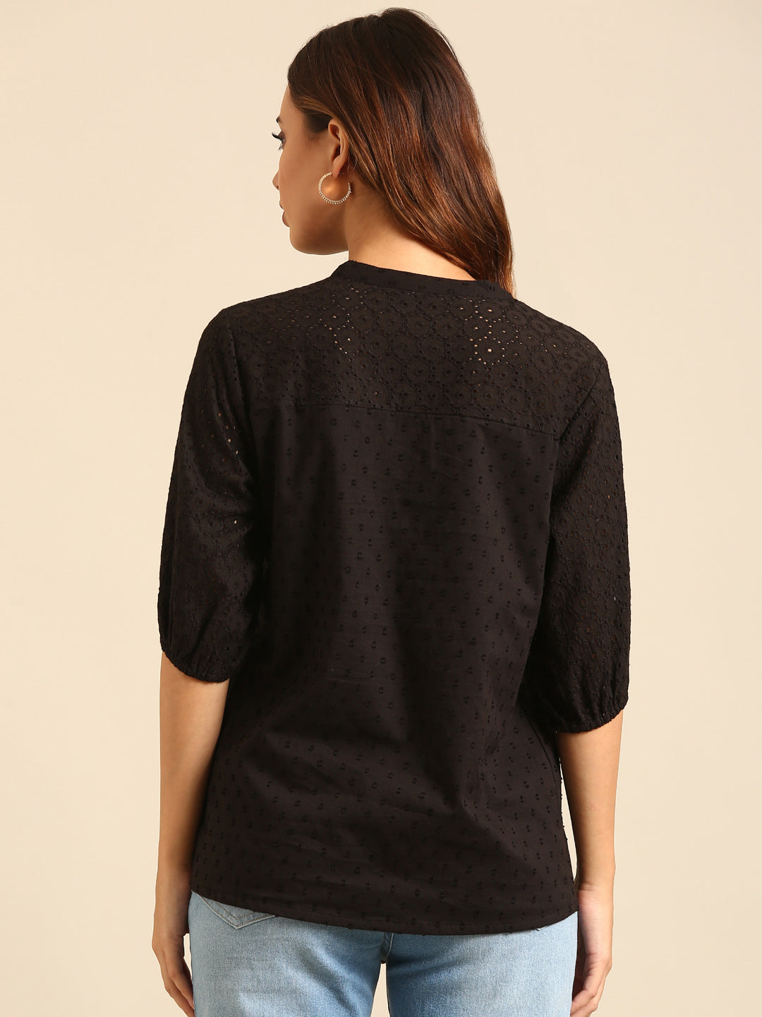 Causal Top-Black