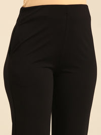 Fit & Flare Pant-Black