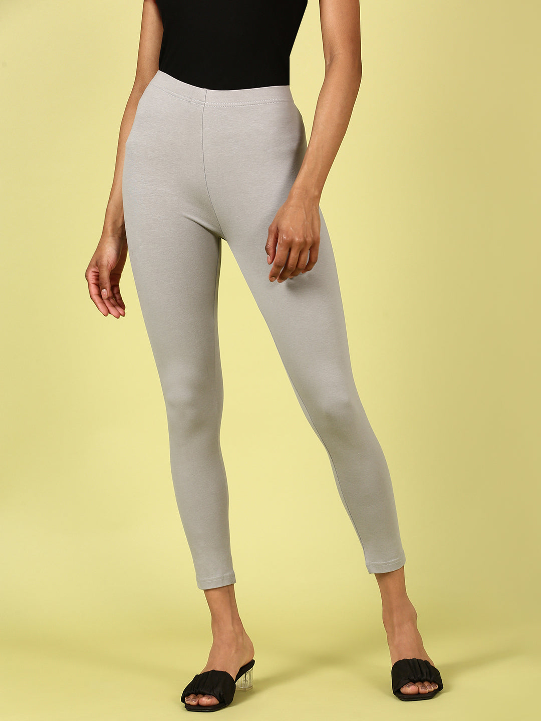 Breathable Simple And Stylish Look Comfortable And Stretchable Grey Cotton  Ladies Leggings at Best Price in Dharapuram | Srinivasa Garments