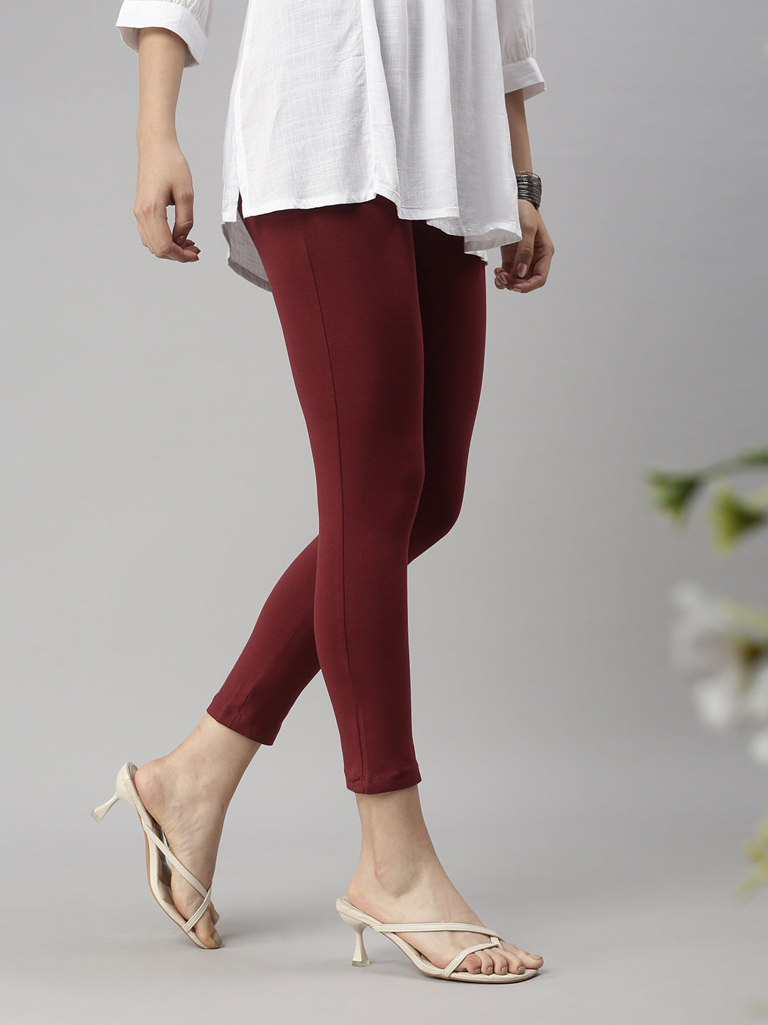 De Moza Ladies Leggings Ankle Length Solid Cotton Lycra Maroon