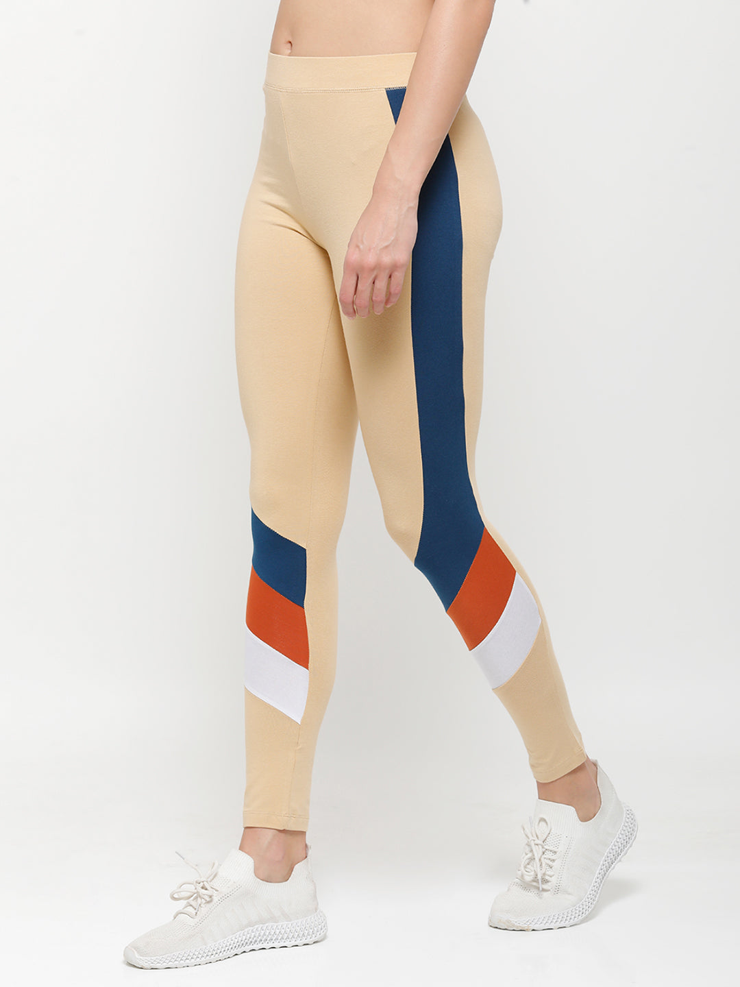 Shop Leggings in 5 Styles for Women and Girls | Prisma