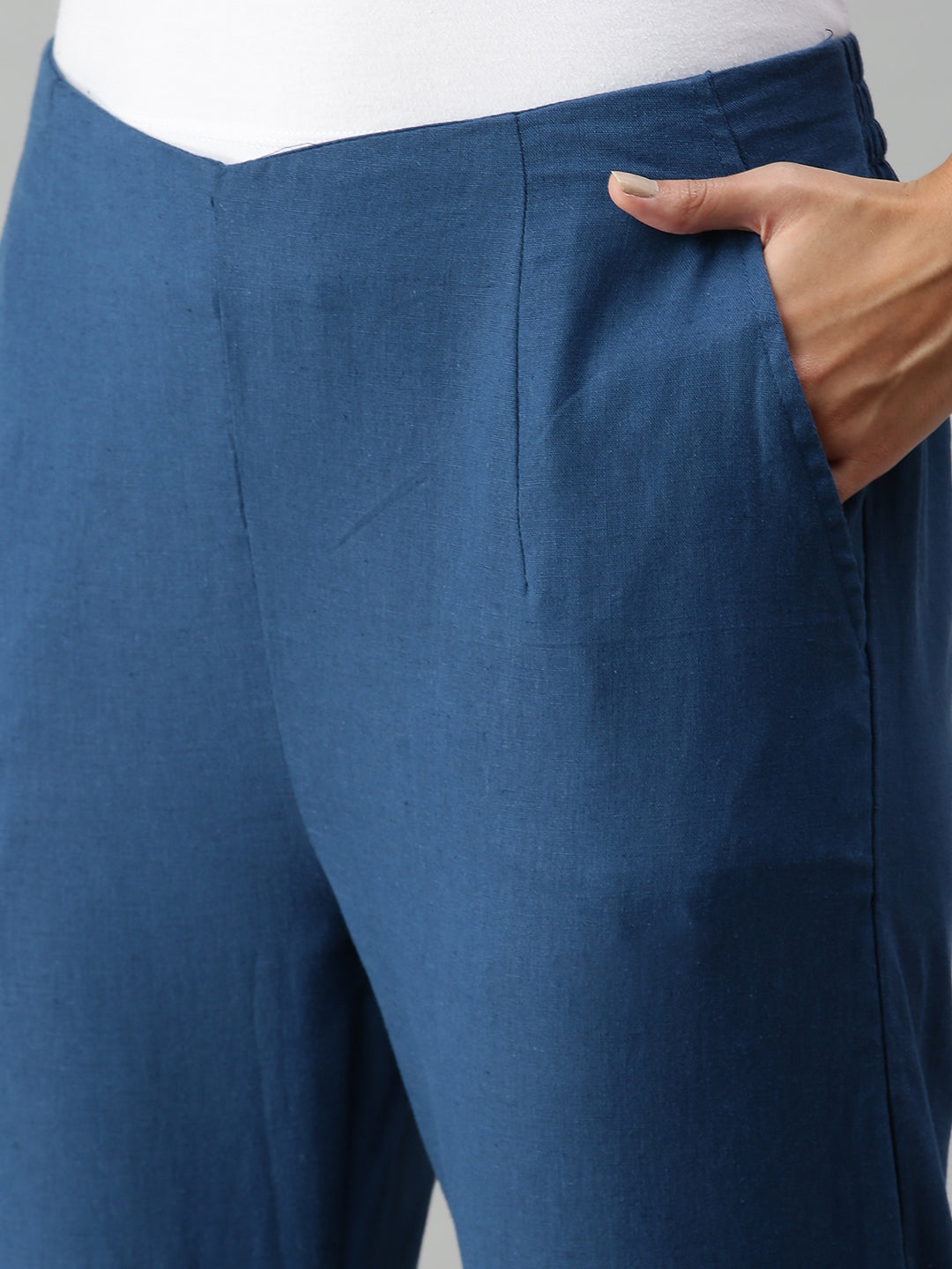Cigarette trousers with cuff, Dark Blue - Sisley