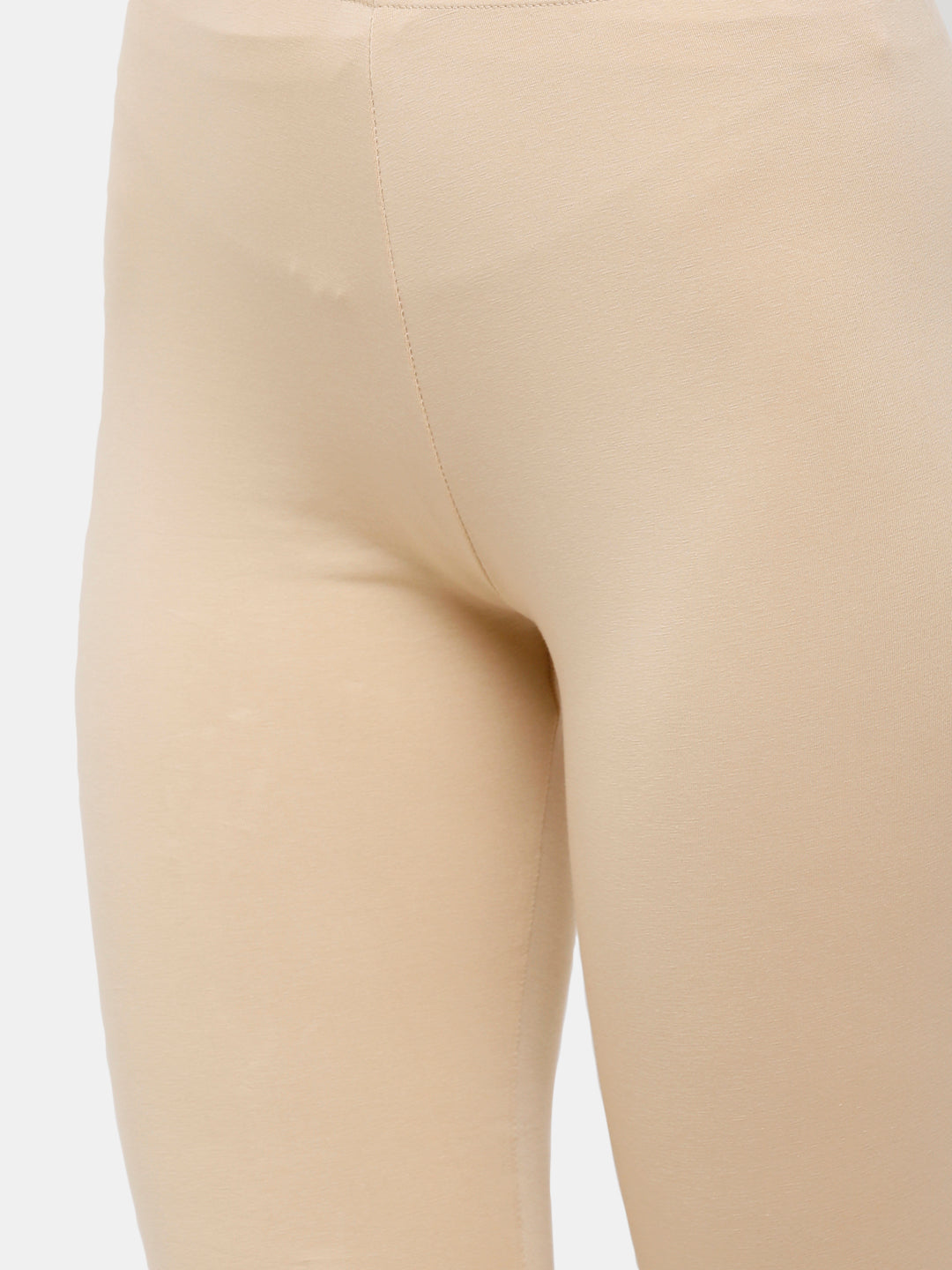 Nike Running Trail epic luxe booty legging shorts in beige | ASOS